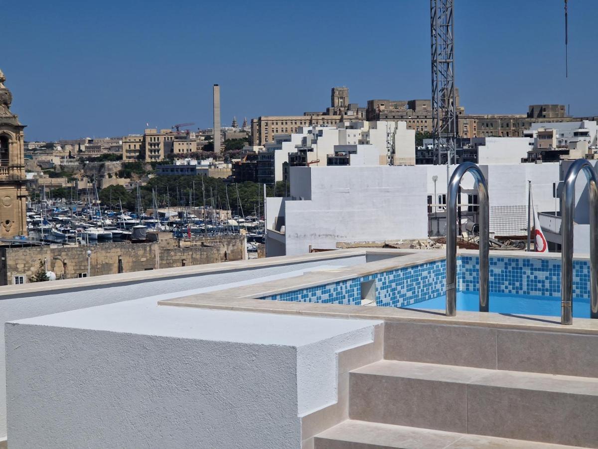 Korzo Suites Msida Luxury Penthouse With Pool Exteriör bild