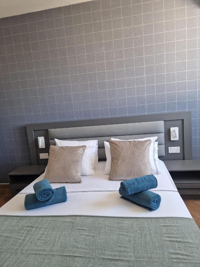 Korzo Suites Msida Luxury Penthouse With Pool Exteriör bild