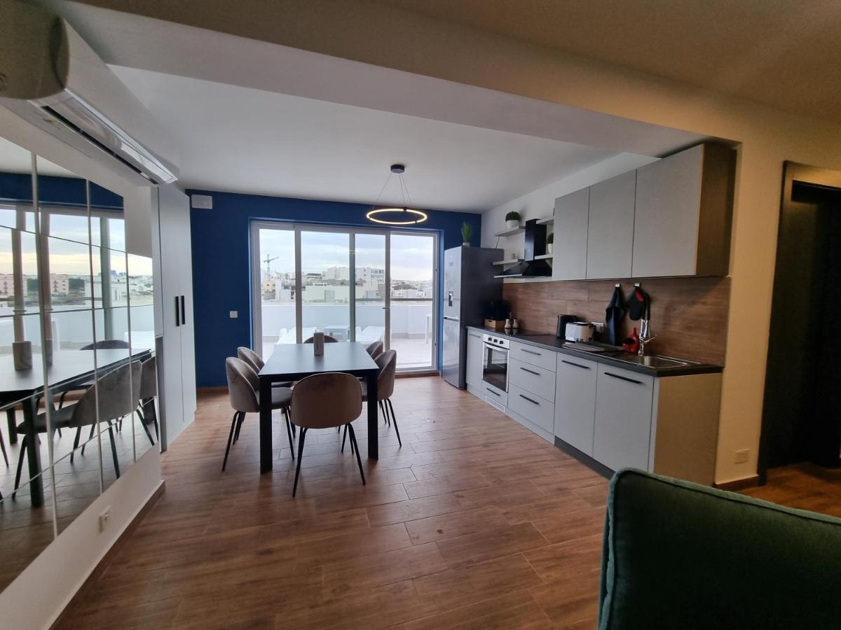 Korzo Suites Msida Luxury Penthouse With Pool Exteriör bild